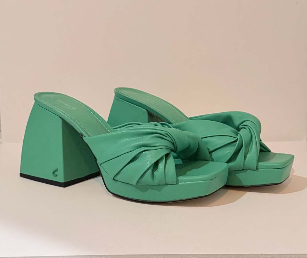 Circus NY Green Knotted Platform Block Heel Mules Size 8.5